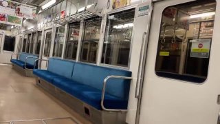 В Киото поезда будут замедлять ход и гасить свет для наблюдения за осенними клёнами