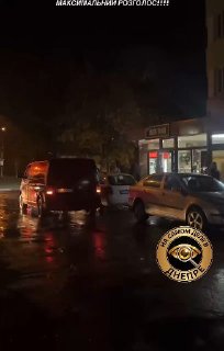 В Калуше сотрудники ТЦК силой задержали мужчину