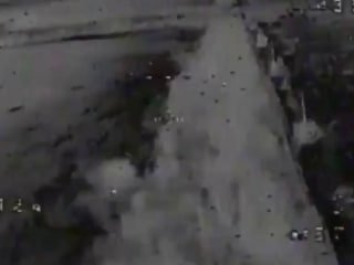 Новые кадры уничтожения противника операторами FPV-дронов в Донбассе
