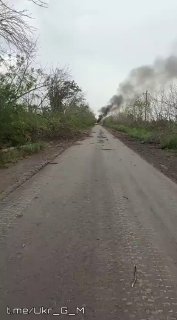Кадры прилета FPV-дрона по автомобилю в Донбассе
