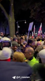 В Польше обострился конфликт между консерваторами и правительством Туска