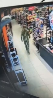 В ТЦ Львова сотрудники ТЦК и полиции насильно мобилизовали парня