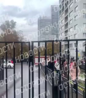 В Москве эвакуировали бизнес-центр «Навигатор» на Варшавском шоссе после сигнала тревоги.