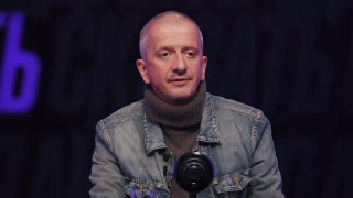 Режиссёр Константин Богомолов призвал воспитывать в мужчинах офицерское благородство.