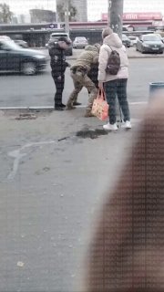 В Киеве проходят насильственные мобилизации, доверие к полиции упало до уровня недоверия к ТЦК.