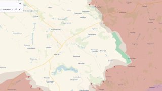 Российские войска продолжают наступление на Константиновку и зашли в микрорайон Сантуриновка.