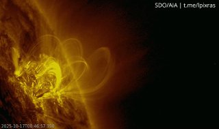 Лаборатория ИКИ РАН зафиксировала мощные вспышки на Солнце, не представляющие угрозы для Земли