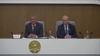 Глава Башкирии предложил отправлять противников реформы к психиатру
