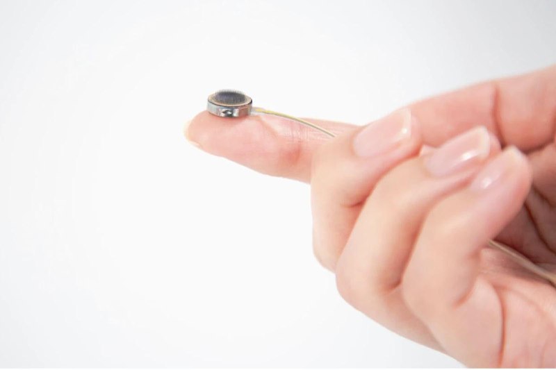 Мозговой чип для восстановления речи получил одобрение FDA