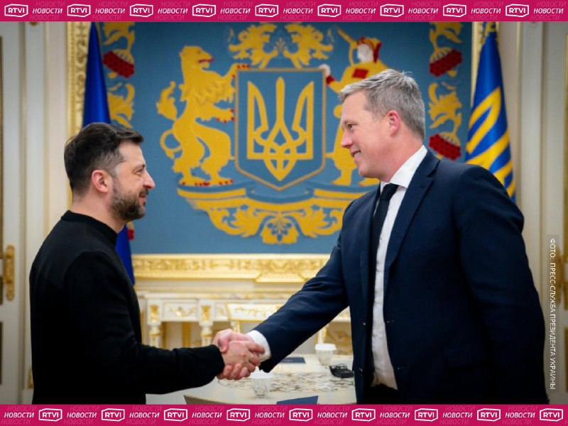 США оказывают давление на Украину для заключения мирного соглашения с Россией