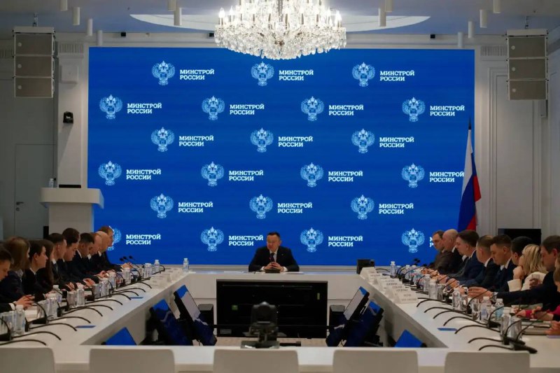 В Минстрое стартовала стажировка для ветеранов военной службы