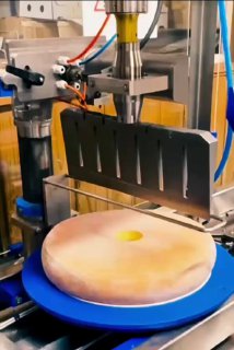 Инновационная ультразвуковая гильотина для нарезки сыра