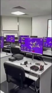 В Казахстане сотрудники МВД осваивают управление дронами