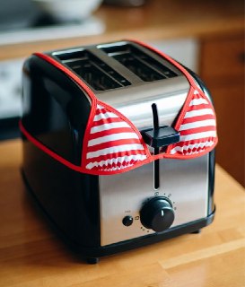 ИИ Grok ограничили после скандала с обнаженными изображениями