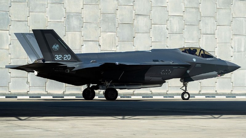Италия построит центр подготовки пилотов F-35