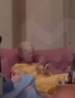 Долина отложила выселение из квартиры Лурье и улетела на отдых