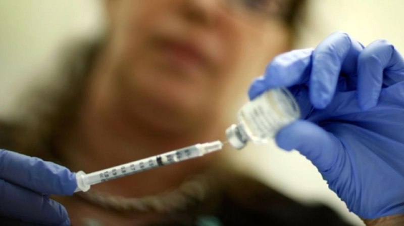 Вакцины Pfizer и Moderna могут провоцировать рак